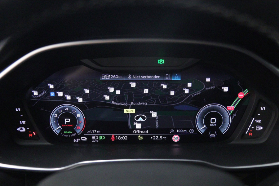 Audi Q3 45 TFSI e 3X S-Line /PANO/CARPLAY/KEYLES/STOELV/BOMVOL