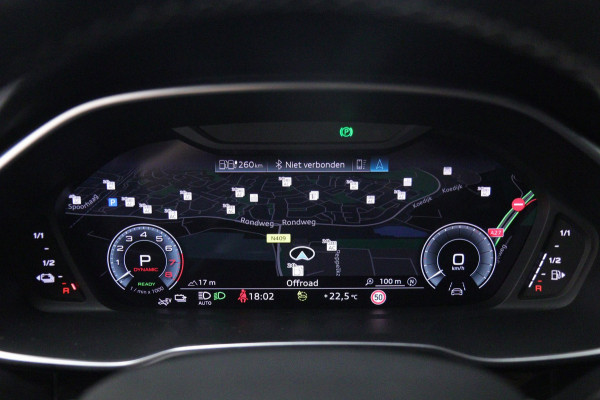Audi Q3 45 TFSI e 3X S-Line /PANO/CARPLAY/KEYLES/STOELV/BOMVOL