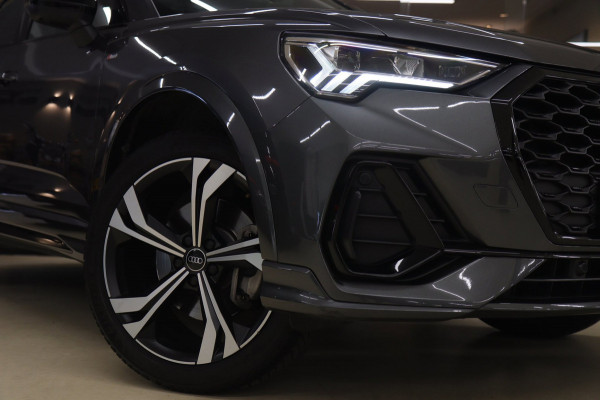 Audi Q3 45 TFSI e 3X S-Line /PANO/CARPLAY/KEYLES/STOELV/BOMVOL