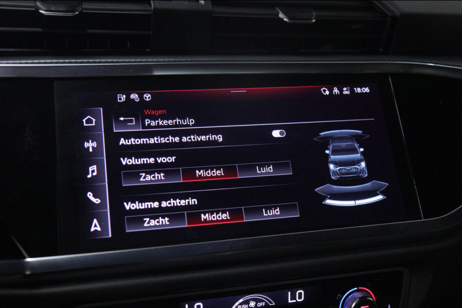 Audi Q3 45 TFSI e 3X S-Line /PANO/CARPLAY/KEYLES/STOELV/BOMVOL