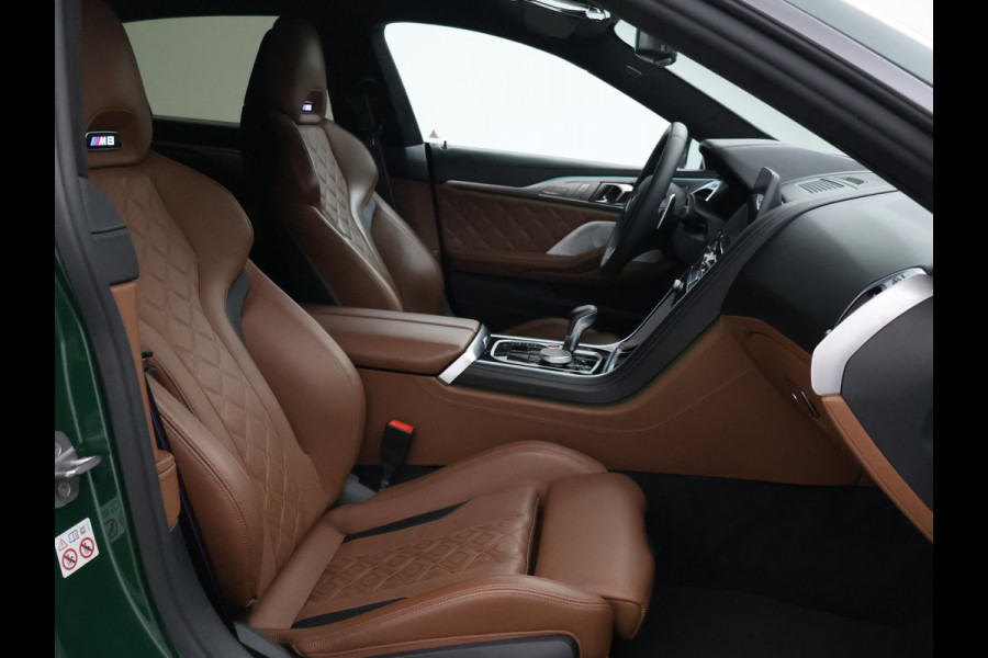 BMW M8 COMPETITION 626 PK IRISH GREEN + BOWERS & WILKINS | KERAMISCHE REMMEN