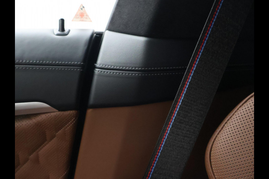 BMW M8 COMPETITION 626 PK IRISH GREEN + BOWERS & WILKINS | KERAMISCHE REMMEN
