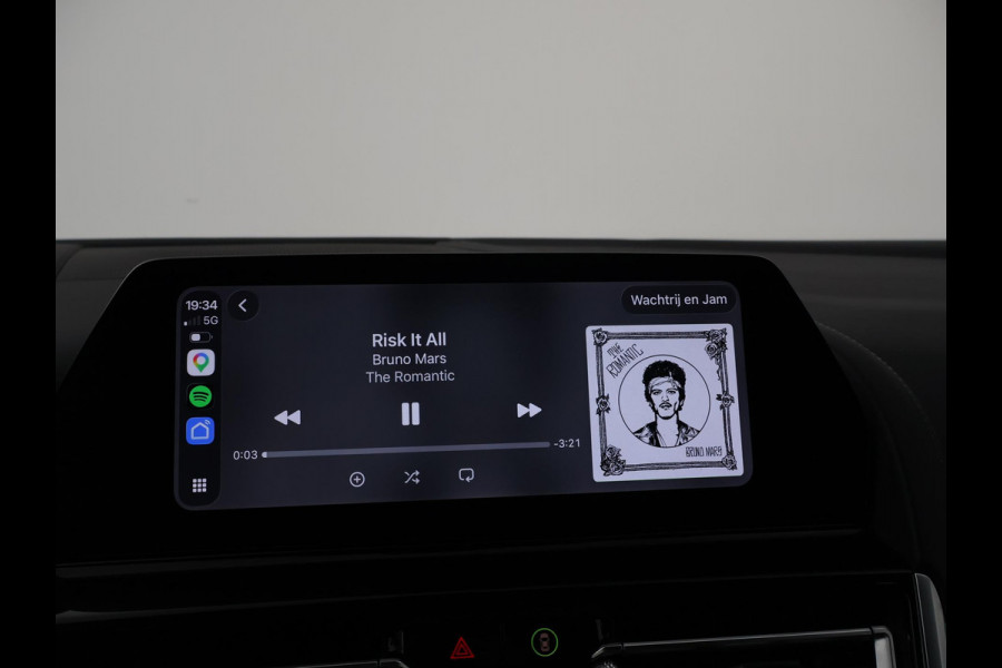 BMW M8 COMPETITION 626 PK IRISH GREEN + BOWERS & WILKINS | KERAMISCHE REMMEN