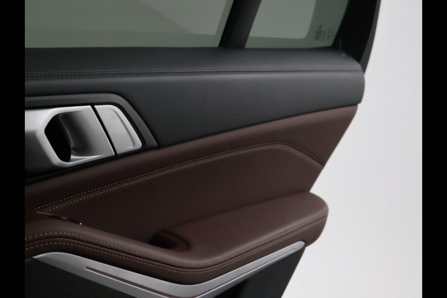 BMW X5 xDrive45e 394 PK H.E. M-SPORT + LUCHTVERING | ADAPTIVE CRUISE | PANORAMA | 360 CAMERA | 22 INCH