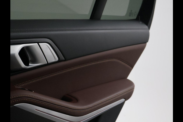 BMW X5 xDrive45e 394 PK H.E. M-SPORT + LUCHTVERING | ADAPTIVE CRUISE | PANORAMA | 360 CAMERA | 22 INCH