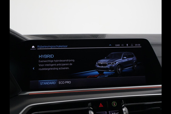BMW X5 xDrive45e 394 PK H.E. M-SPORT + LUCHTVERING | ADAPTIVE CRUISE | PANORAMA | 360 CAMERA | 22 INCH