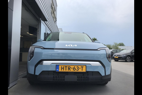 Kia EV3 Air 58.3 kWh 7 JAAR GARANTIE