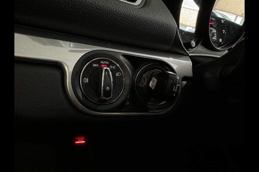Porsche 718 Boxster 2.0 T Memory|CarPlay|Sportuitlaat|Krijt