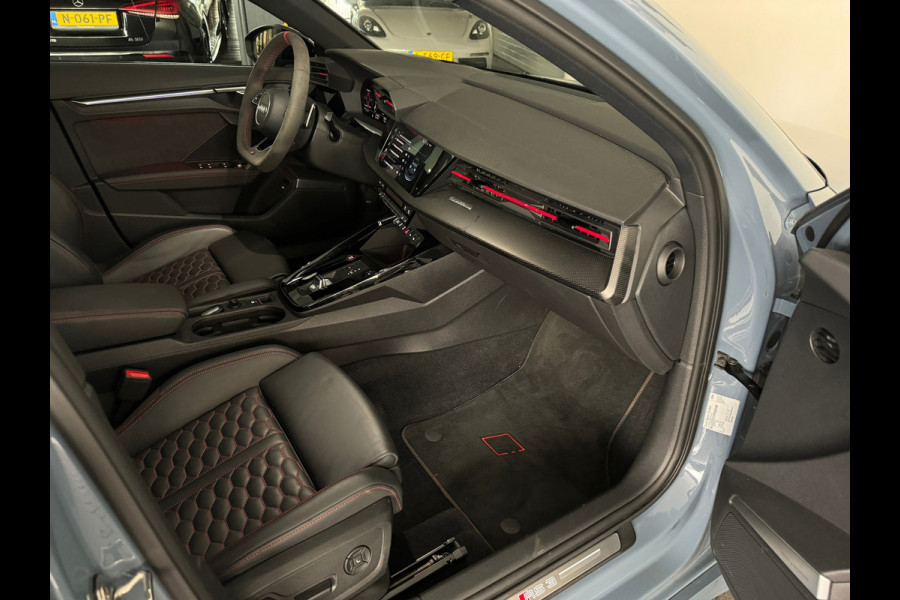 Audi RS3 Sportback 2.5 TFSI quattro Pano|Ceramic|HuD|B&O|VOL