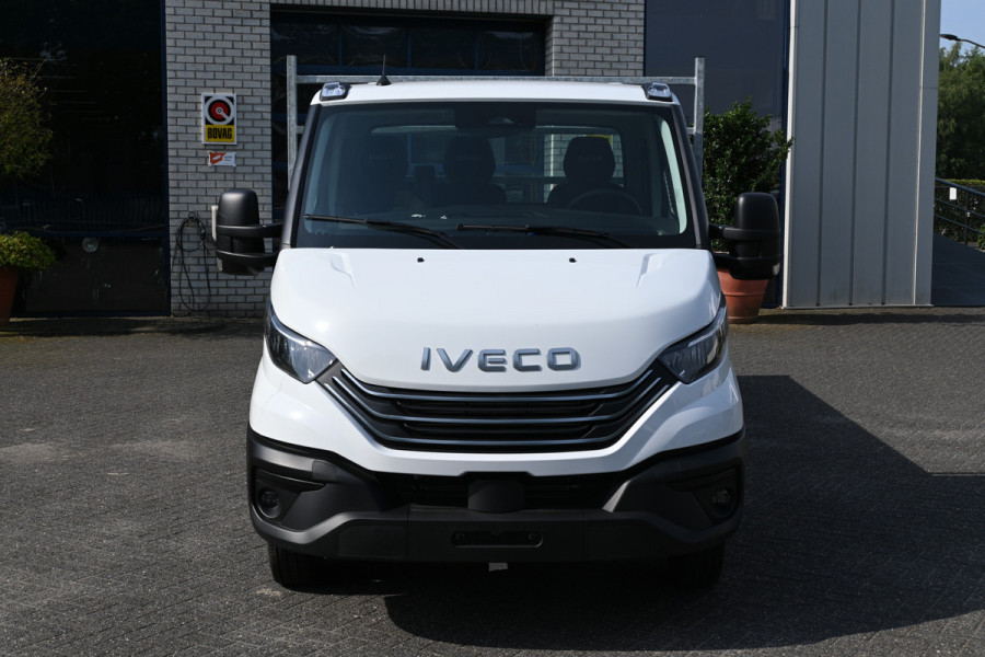 Iveco Daily 35S18 3.0 180 pk Hi-Matic Open laadbak ACC, Geveerde stoel, Apple Carplay/Android Auto