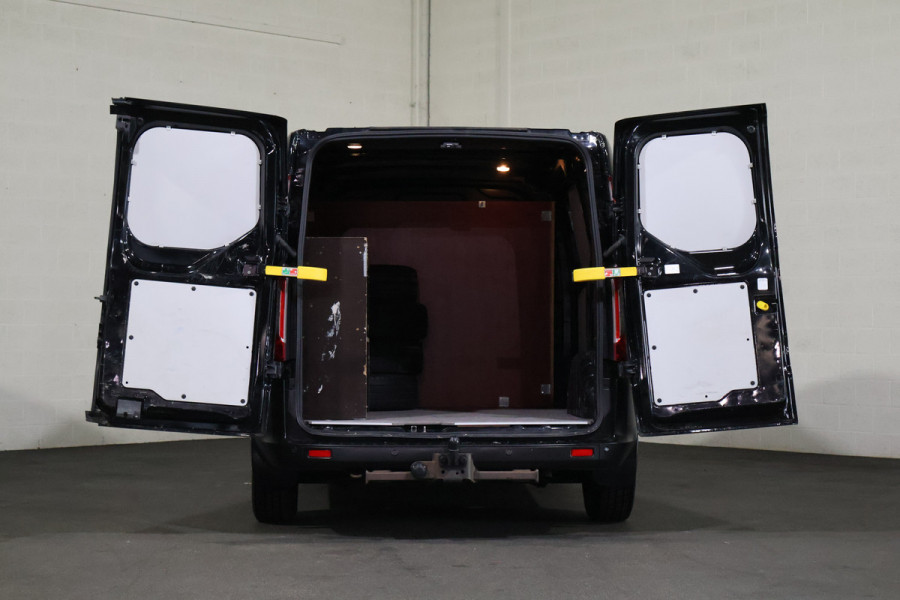 Ford Transit Custom 2.0 TDci 170pk L1 H1 Trail Leer Trekhaak