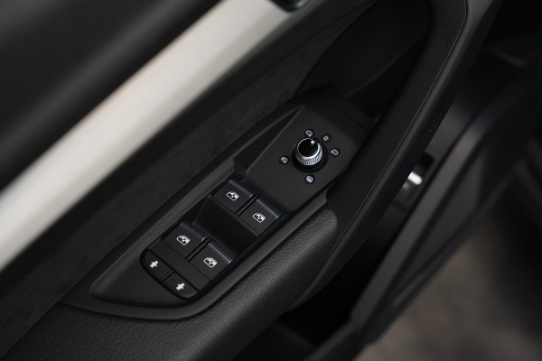 Audi Q5 55 TFSI e quattro Competition Virtual Cockpit B&O 3x S-Line Achter Stoelverw