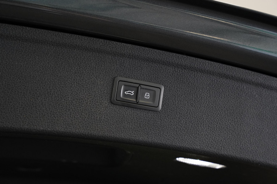 Audi Q5 55 TFSI e quattro Competition Virtual Cockpit B&O 3x S-Line Achter Stoelverw
