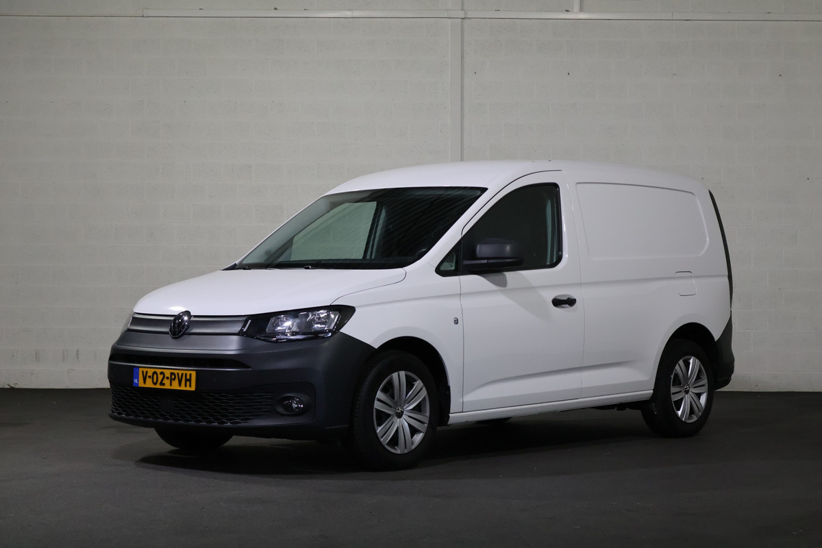 Volkswagen Caddy 1.5 TSI 115pk Camera Trekhaak Apple Carplay