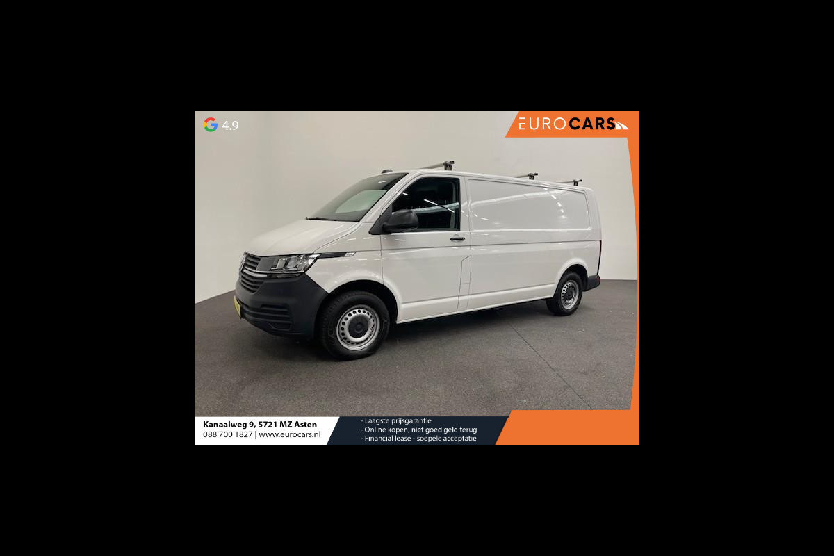 Volkswagen Transporter 2.0 TDI L2H1 110PK Airco Cruise Control Trekhaak Parkeersensoren Apple Carplay