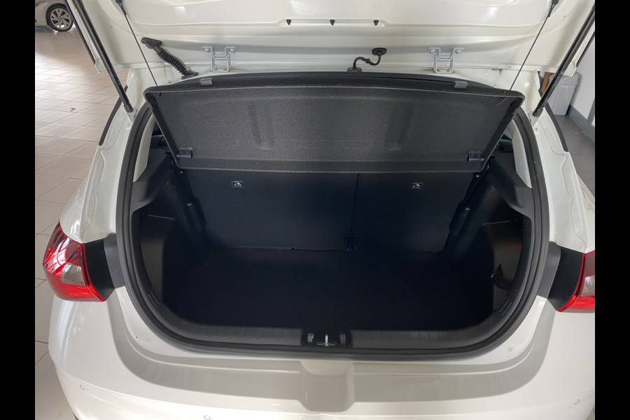 Hyundai i20 1.0 T-GDI Comfort automaat Camera / CarPlay / digitaal dashboard