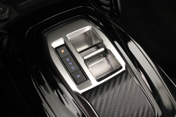 Peugeot 2008 1.2 PureTech GT |Pano|Massage|Stoelverw.|