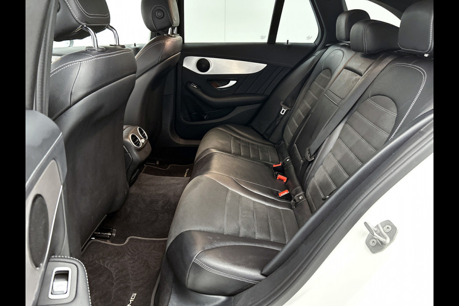 Mercedes-Benz C-Klasse Estate 300 e AMG Line(Dealer OnderH, Camera, Dodehoek, StoelV, Carplay, Parkeersensoren, Etc)