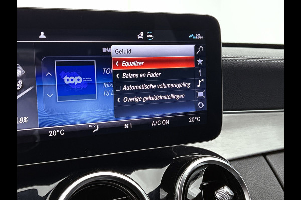 Mercedes-Benz C-Klasse Estate 300 e AMG Line(Dealer OnderH, Camera, Dodehoek, StoelV, Carplay, Parkeersensoren, Etc)