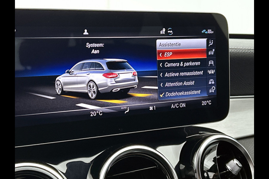 Mercedes-Benz C-Klasse Estate 300 e AMG Line(Dealer OnderH, Camera, Dodehoek, StoelV, Carplay, Parkeersensoren, Etc)