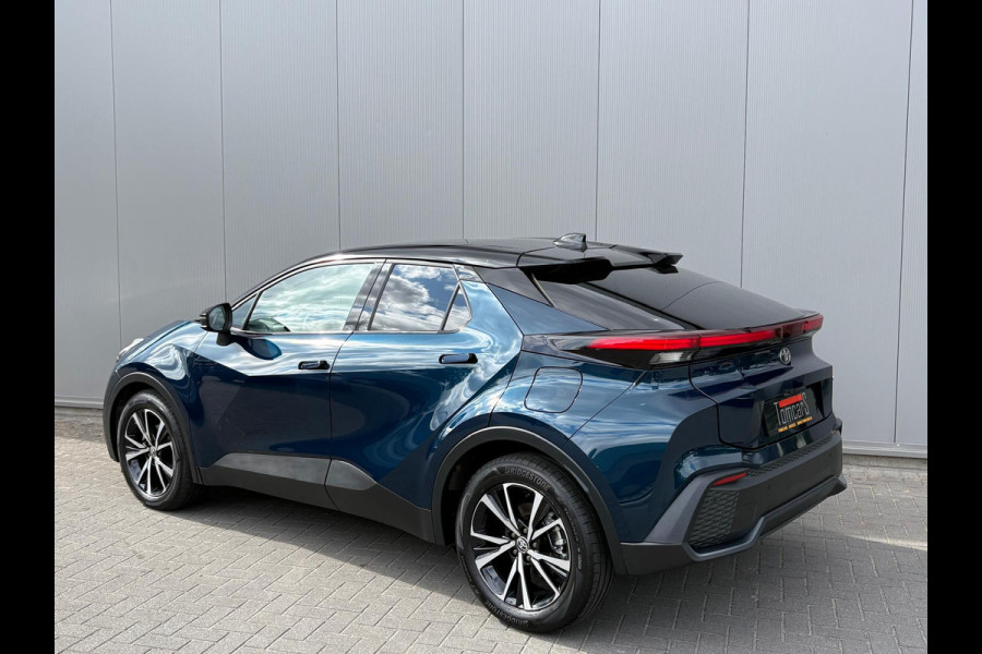 Toyota C-HR 1.8 Hybrid 140PK First Edition Bi-Tone/Winter-pack/Gr.-navigatie/Elektr.klep/Camera/Adapt.-cruise