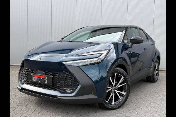 Toyota C-HR 1.8 Hybrid 140PK First Edition Bi-Tone/Winter-pack/Gr.-navigatie/Elektr.klep/Camera/Adapt.-cruise