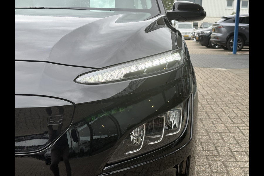 Hyundai Kona EV Limited 64 kWh | 49350 KM | Virtual Cockpit | Navigatiesysteem | Stoelverwarming