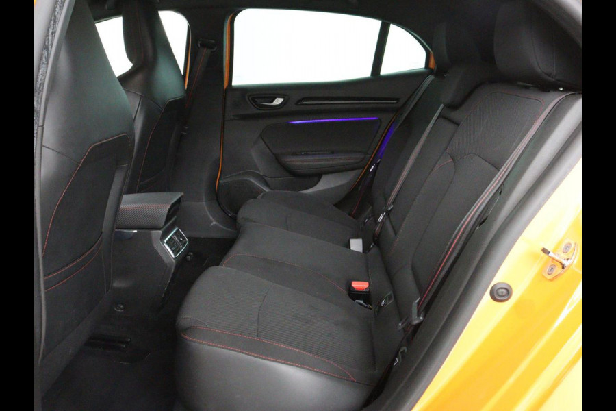 Renault Mégane 1.8 TCe 280 RS | Origineel NL | Head-Up | Carplay | Camera | Keyless | Full LED | Sportstoelen | Park Assist | Dodehoek detectie | Navigatie | Bose Sound | Cruise control | Bluetooth | Climate control