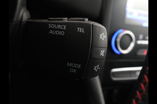 Renault Mégane 1.8 TCe 280 RS | Origineel NL | Head-Up | Carplay | Camera | Keyless | Full LED | Sportstoelen | Park Assist | Dodehoek detectie | Navigatie | Bose Sound | Cruise control | Bluetooth | Climate control