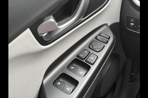 Hyundai Kona EV Limited 64 kWh | 49350 KM | Virtual Cockpit | Navigatiesysteem | Stoelverwarming