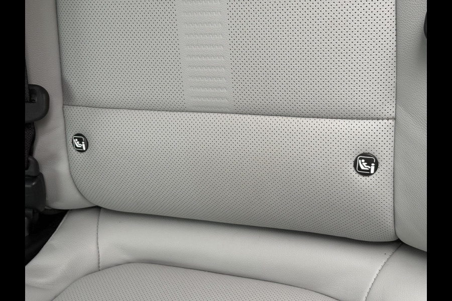 Hyundai Kona EV Limited 64 kWh | 49350 KM | Virtual Cockpit | Navigatiesysteem | Stoelverwarming