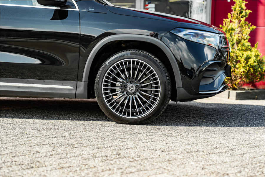 Mercedes-Benz EQA 250 AMG Line 67 kWh | Pano | Apple Carplay |
