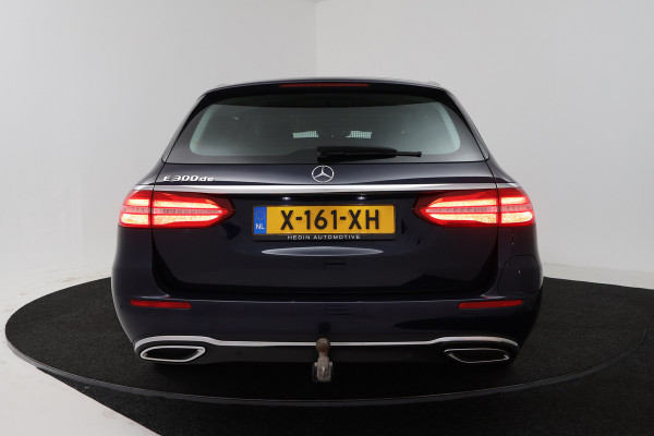 Mercedes-Benz E-Klasse Estate 300 de Advantage (TREKHAAK, STOELVERWARMING, SFEERVERLICHTING, CRUISE ADAPTIEF, CAMERA)