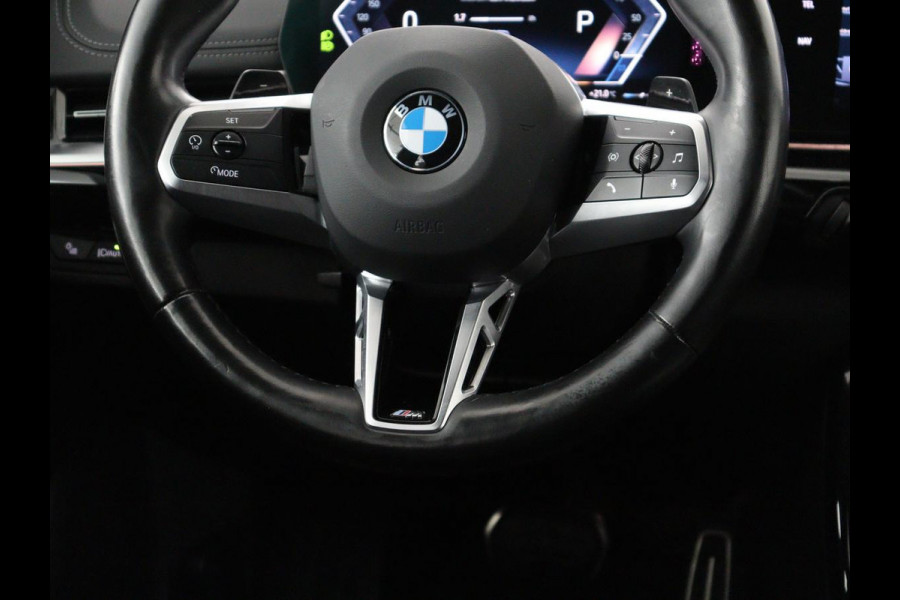 BMW X1 xDrive23i M-sport | Trekhaak | Leder | Head-up | 360 camera | Carplay | Stoelverwarming | Cruise control | Sfeerverlichting | Climate control | Full LED