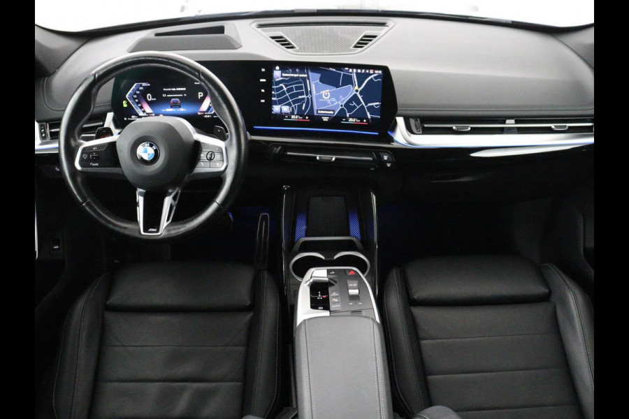 BMW X1 xDrive23i M-sport | Trekhaak | Leder | Head-up | 360 camera | Carplay | Stoelverwarming | Cruise control | Sfeerverlichting | Climate control | Full LED