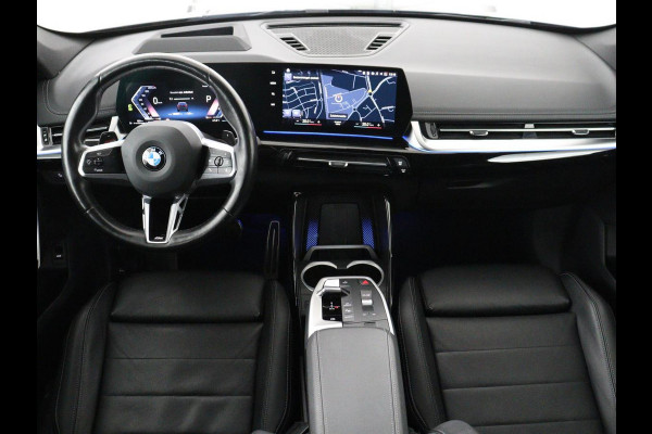 BMW X1 xDrive23i M-sport | Trekhaak | Leder | Head-up | 360 camera | Carplay | Stoelverwarming | Cruise control | Sfeerverlichting | Climate control | Full LED