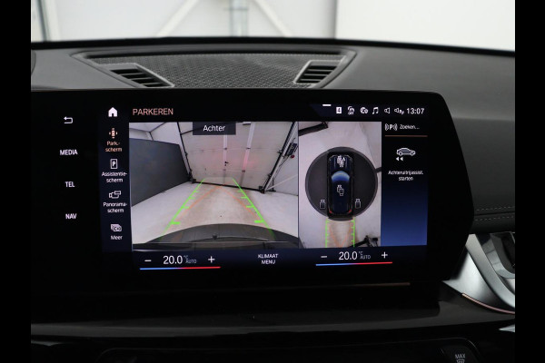 BMW X1 xDrive23i M-sport | Trekhaak | Leder | Head-up | 360 camera | Carplay | Stoelverwarming | Cruise control | Sfeerverlichting | Climate control | Full LED