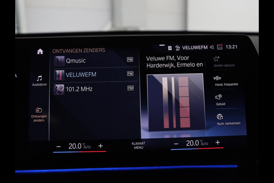 BMW X1 xDrive23i M-sport | Trekhaak | Leder | Head-up | 360 camera | Carplay | Stoelverwarming | Cruise control | Sfeerverlichting | Climate control | Full LED