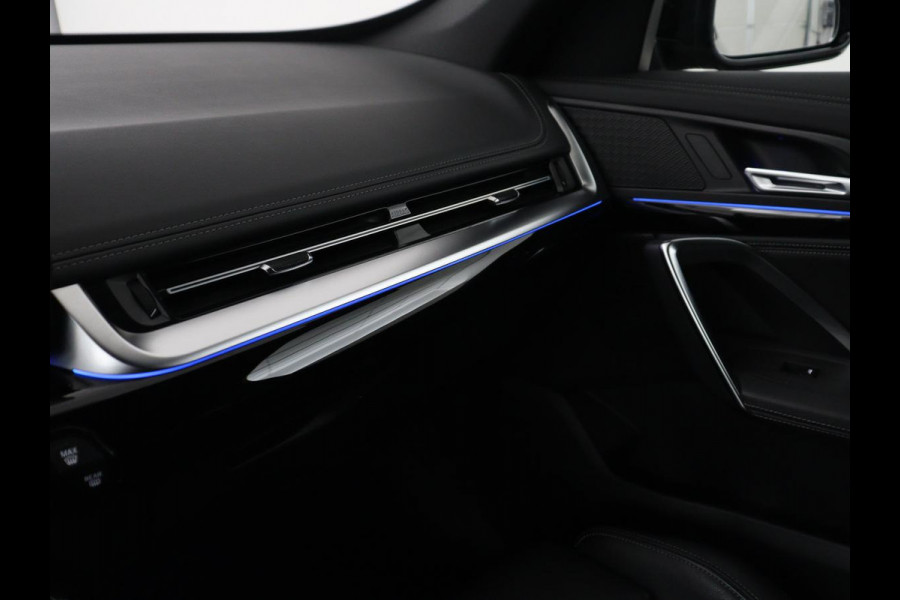 BMW X1 xDrive23i M-sport | Trekhaak | Leder | Head-up | 360 camera | Carplay | Stoelverwarming | Cruise control | Sfeerverlichting | Climate control | Full LED
