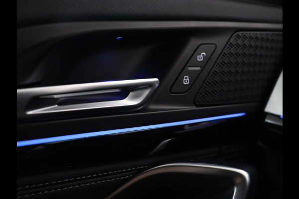 BMW X1 xDrive23i M-sport | Trekhaak | Leder | Head-up | 360 camera | Carplay | Stoelverwarming | Cruise control | Sfeerverlichting | Climate control | Full LED