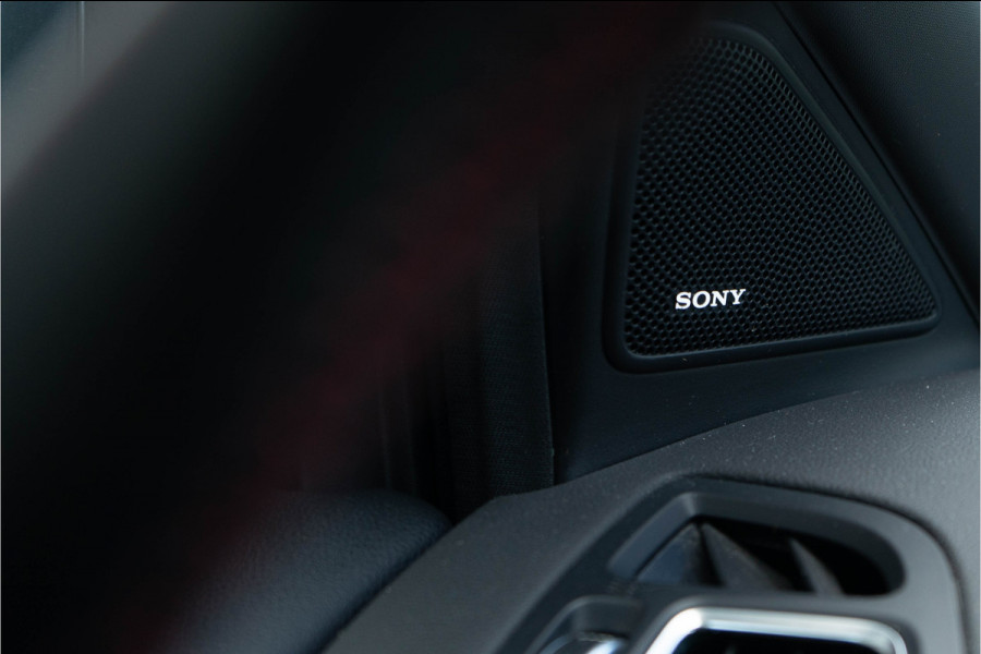 Ford Kuga 1.5 EcoBoost ST Line / Touch Navigatie/ Cruise Control/ Trekhaak/ 110kW (150PK)