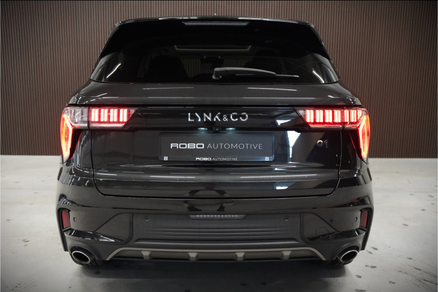 Lynk & Co 01 1.5 | Panoramadak | Stoelverwarming | Keyless | Apple Carplay | Adaptive Cruise Control | Infinity | Navigatie | Camera | Parkeersensoren | SOH 95,88%