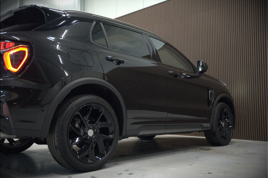 Lynk & Co 01 1.5 | Panoramadak | Stoelverwarming | Keyless | Apple Carplay | Adaptive Cruise Control | Infinity | Navigatie | Camera | Parkeersensoren | SOH 95,88%
