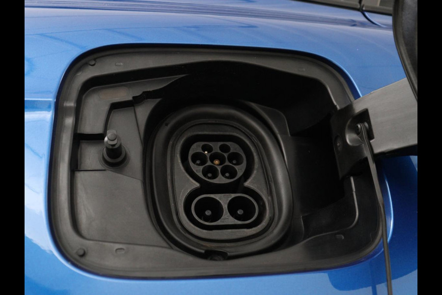 Škoda Enyaq iV 80 Sportline | SOH 92.7% | Leder/alcantara | Stuur/stoel verwarming | Camera | Park assist | Cruise control | Carplay | Sfeerverlichting | 21''
