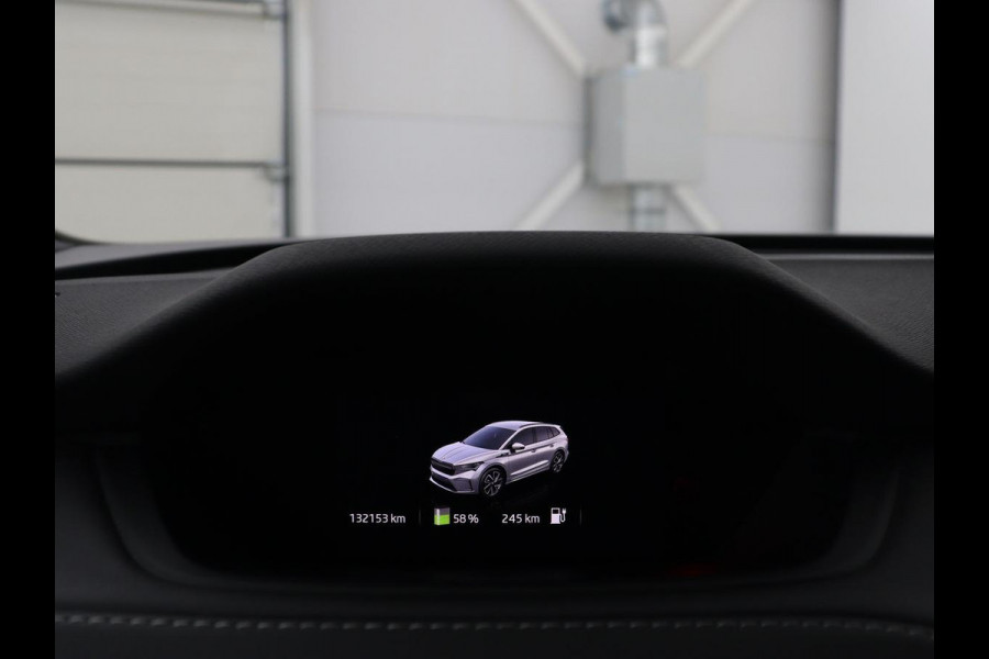 Škoda Enyaq iV 80 Sportline | SOH 92.7% | Leder/alcantara | Stuur/stoel verwarming | Camera | Park assist | Cruise control | Carplay | Sfeerverlichting | 21''