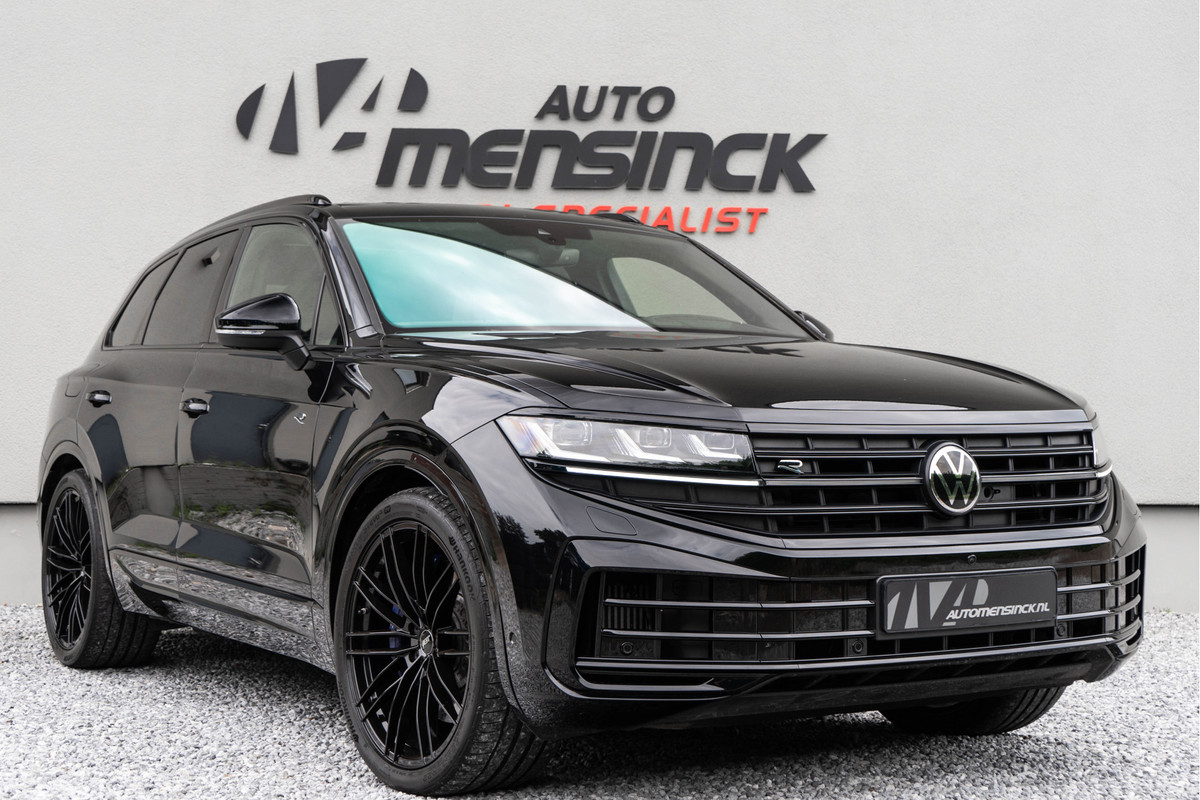 Volkswagen Touareg 3.0 TSI eHybrid 4MOTION R / 5 Jaar fabrieksgarantie/ Puglia/ Standkachel/ Luchtvering/ Adaptive Cruise Control/ Panoramadak/ 340kW (461PK)