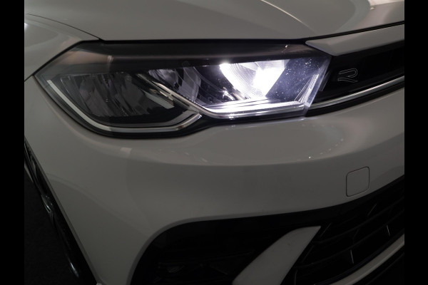 Volkswagen Polo 1.0 TSI R-Line 95 pk Automaat (DSG) | Verlengde garantie | Navigatie via App | Parkeersensoren | Achteruitrijcamera | Keyless | R-Line |