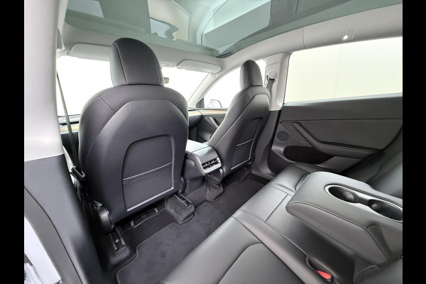 Tesla Model Y Long Range AWD 75 kWh SOH 95% |  TESLA FABRIEKSGARANTIE TOT 2027 | FABRIEKSGARANTIE OP ACCU & AANDRIJFLIJN TOT 2032 OF 192.000 KM| BTW VERREKENBAAR