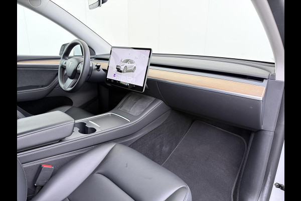 Tesla Model Y Long Range AWD 75 kWh SOH 95% |  TESLA FABRIEKSGARANTIE TOT 2027 | FABRIEKSGARANTIE OP ACCU & AANDRIJFLIJN TOT 2032 OF 192.000 KM| BTW VERREKENBAAR