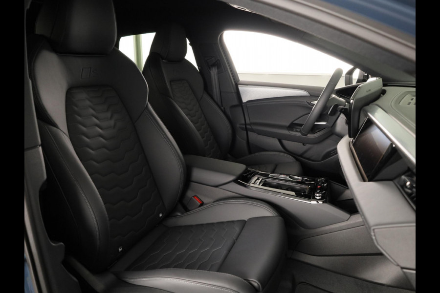 Audi A6 Sportback e-tron S edition e-tron 83 kWh 286 pk | Techniekpakket plus | Sportstoelen leder | Privacy glas | MMI-bijrijdersscherm |